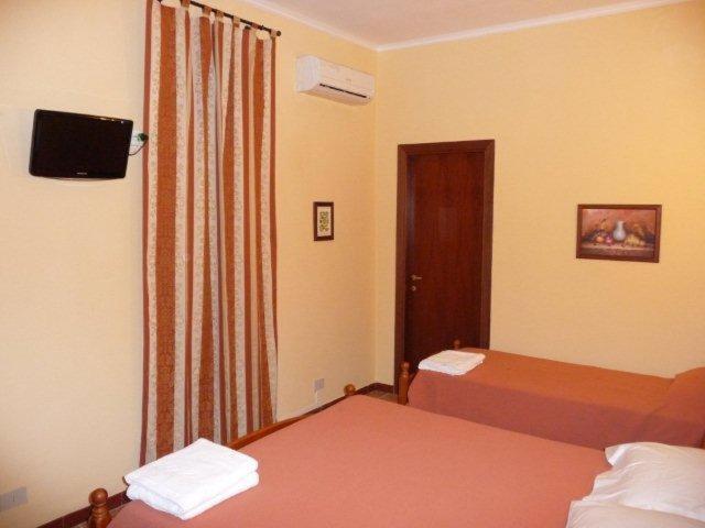 Agriturismo Marcosimone Marco Simone ห้อง รูปภาพ
